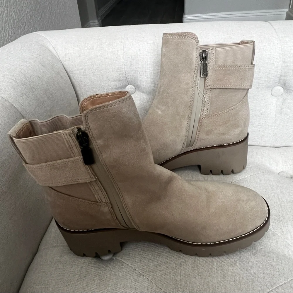 Blondo NEW Women's Dakota Fashion Boot SIZE 8.5